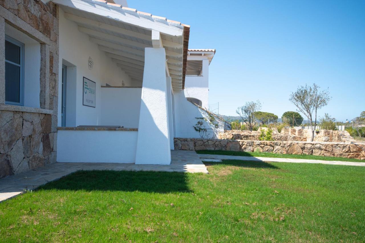 Enaja - Luxury Retreat Aparthotel Budoni Exterior photo
