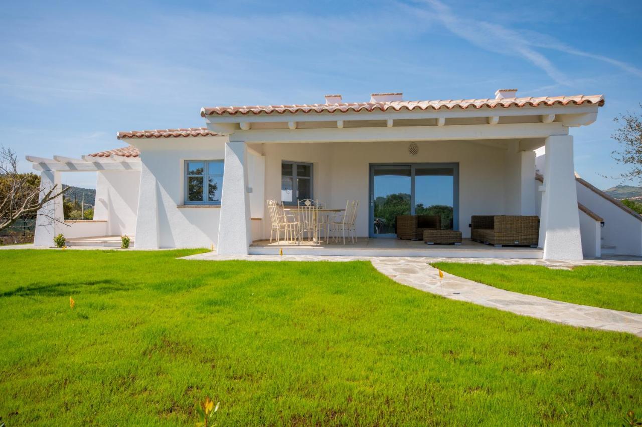 Enaja - Luxury Retreat Aparthotel Budoni Exterior photo