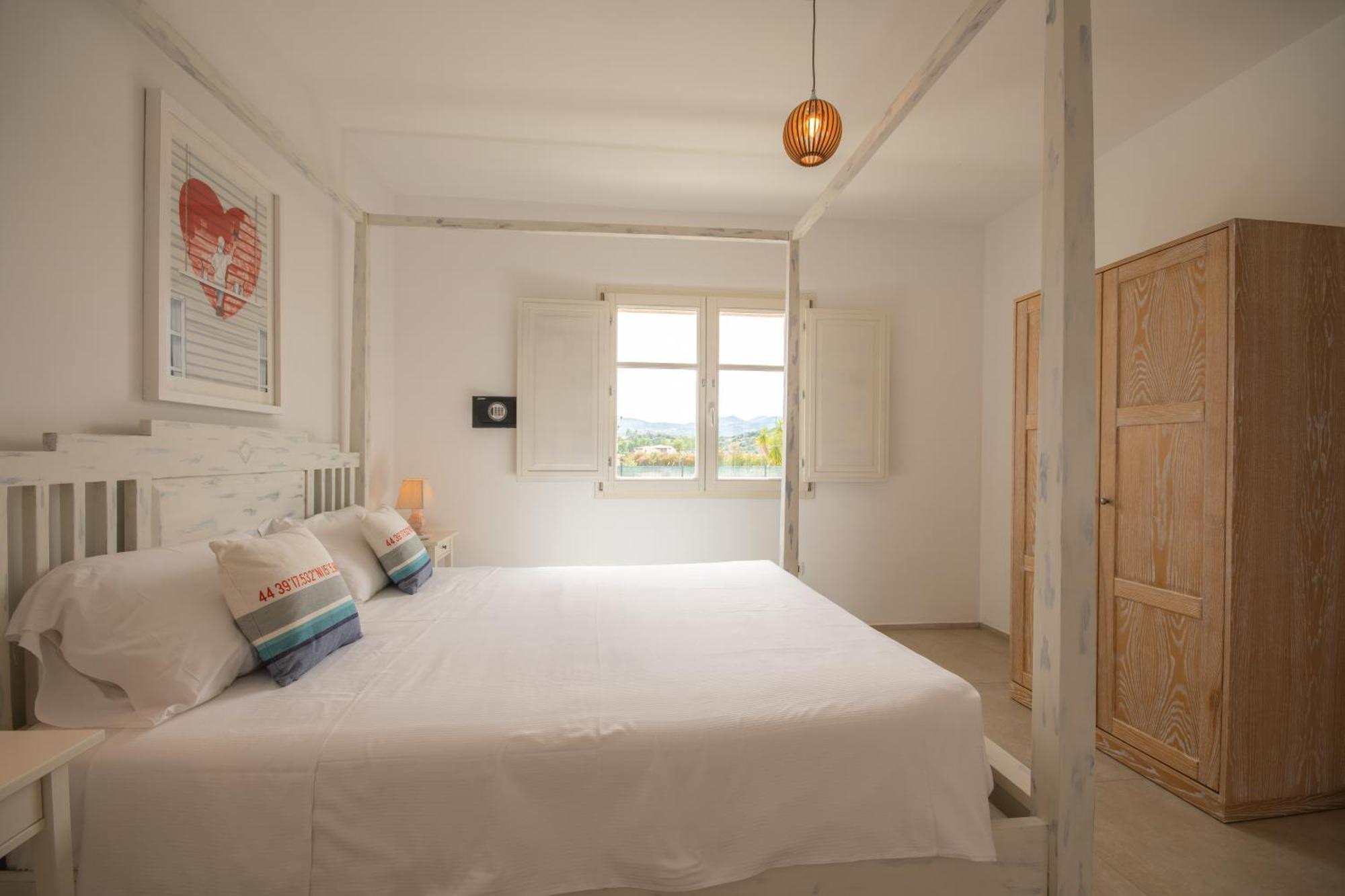 Enaja - Luxury Retreat Aparthotel Budoni Exterior photo